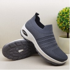 Women Comfortable Mesh Round Toe Walking Casual Non  Slip Running Fashion Sports Shoes