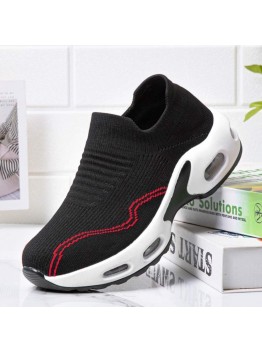 Women Brief Solid Breathable Fabric Soft Sole Cushioned Slip On Sports Shoes