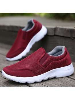 Women Large Size Mesh Breathable Casual Soft Walking Shoes