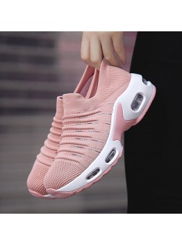 Women Brief Solid Fabric Breathable Soft Sole Cushioned Slip On Casual Sports Shoes